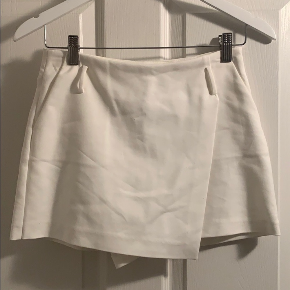 Skort